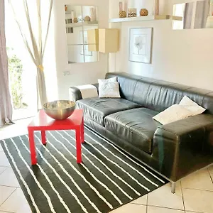 https://appartamento-con-giardino-lucca.it-tuscanyhotel.com
